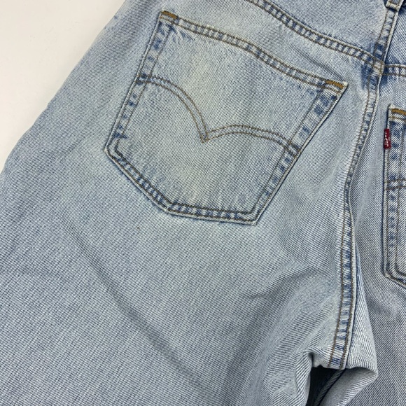 Vintage Levi’s 560 High Waist wedgie fit Jeans - Picture 9 of 13